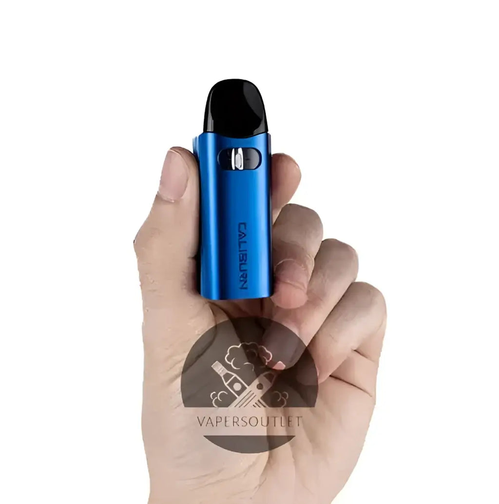 Black Uwell Caliburn AZ3 pod system kit by IVG, compact vape device with sleek design, perfect for on-the-go vaping.